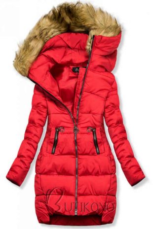 Piros steppelt női téli kabát nem levehető kapucnival