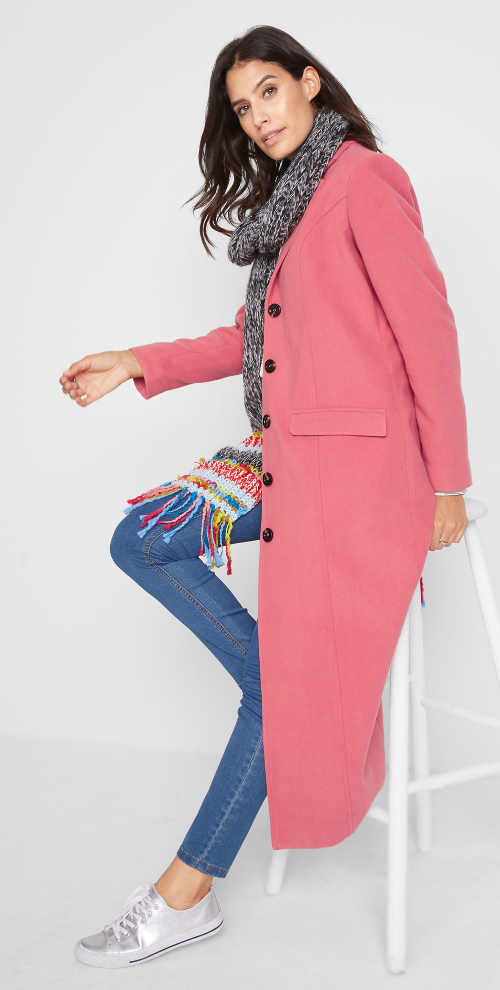 Hosszú gyapjú női kabát rózsaszínben