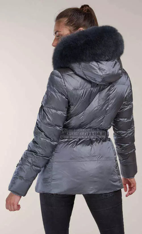 Női téli kabát valódi mosómedve szőrmével