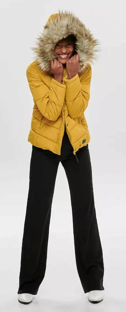 Egyszínű téli kabát átlátszó zsebekkel