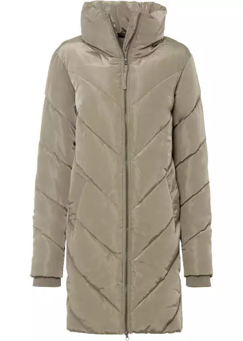 Modern steppelt kabát divatos gallérral és gyönyörű varrott mintával