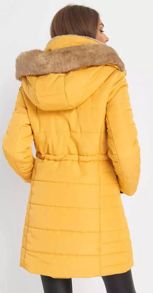 Hosszú sárga női télikabát